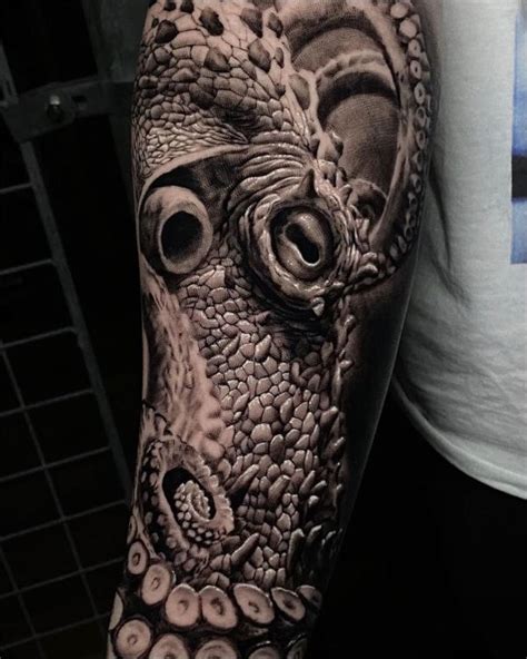 cool octopus tattoo